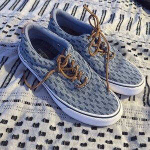 Vineyard Vine Sperry Shoes Size 10